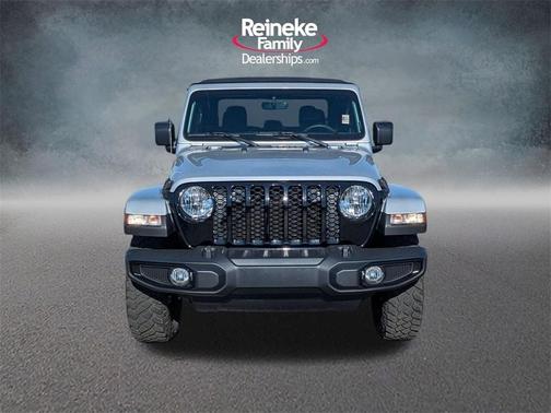 2023 Jeep Gladiator Sport