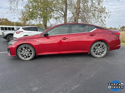 2023 Nissan Altima 2.0 SR