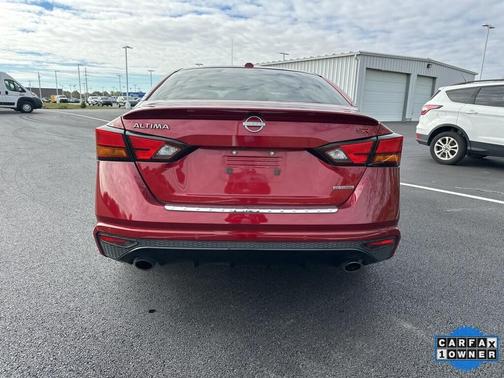 2023 Nissan Altima 2.0 SR