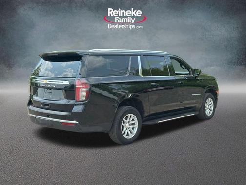 2022 Chevrolet Suburban LS