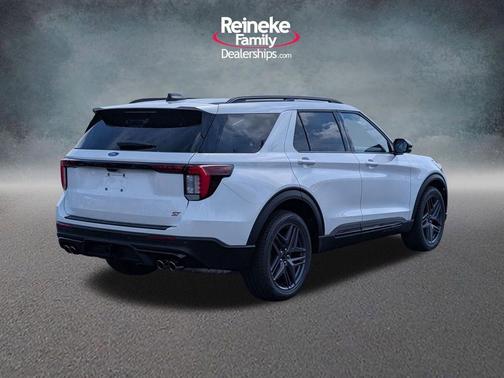 Star White 2026 Ford Explorer ST