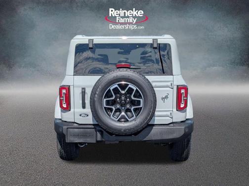 Avalanche 2026 Ford Bronco Outer Banks