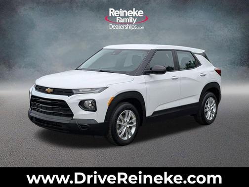 Summit White 2023 Chevrolet Trailblazer LS