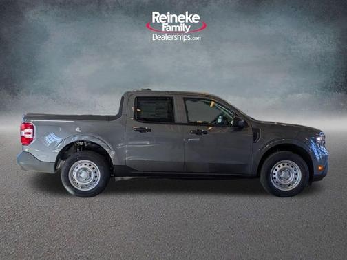 Carbonized Gray Metallic 2025 Ford Maverick XL