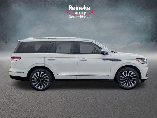 2023 Lincoln Navigator Black Label