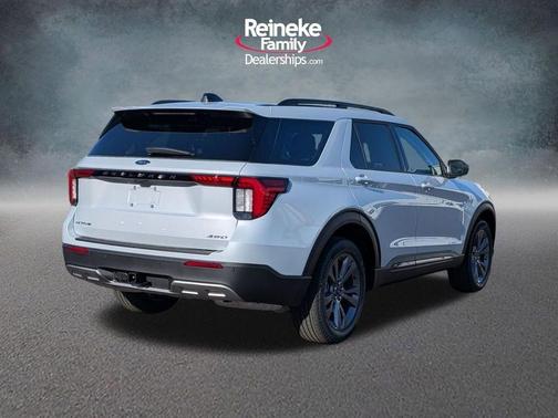 Space White Metallic 2026 Ford Explorer Active