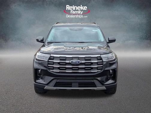 Agate Black Metallic 2026 Ford Explorer Active