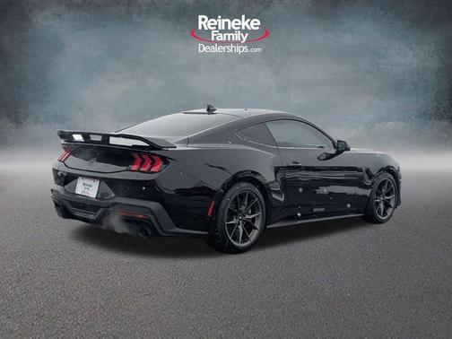 2024 Ford Mustang Dark Horse