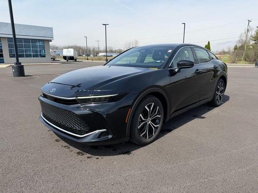 Black 2023 Toyota Crown Limited