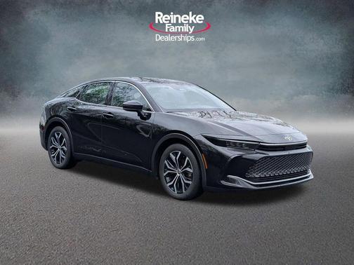 Black 2023 Toyota Crown Limited