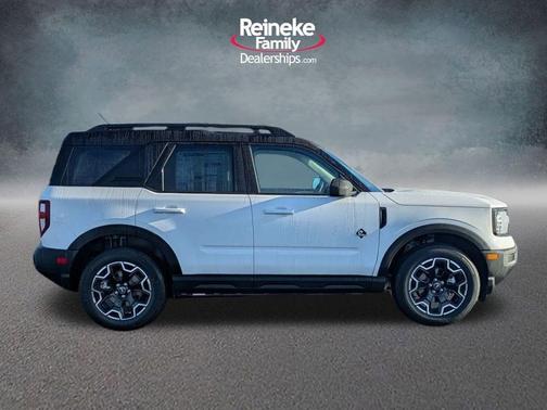 Oxford White 2025 Ford Bronco Sport Outer Banks