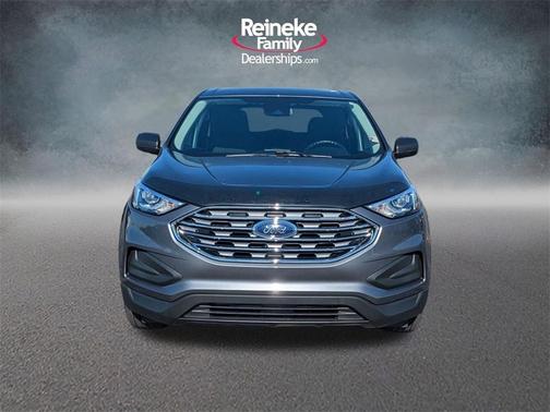2021 Ford Edge SE