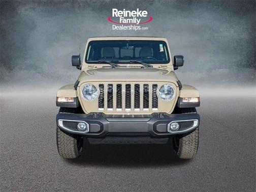 2022 Jeep Gladiator Overland