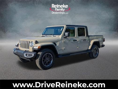 2022 Jeep Gladiator Overland