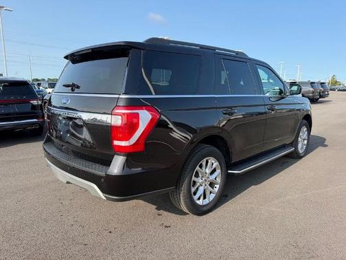 KODIAK BROWN METALLIC 2021 Ford Expedition XLT