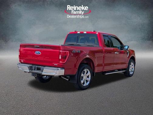 Rapid Red Metallic Tinted Clearcoat 2021 Ford F-150 XLT