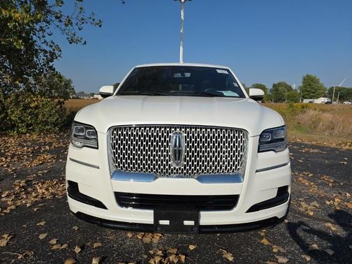 2023 Lincoln Navigator L Reserve