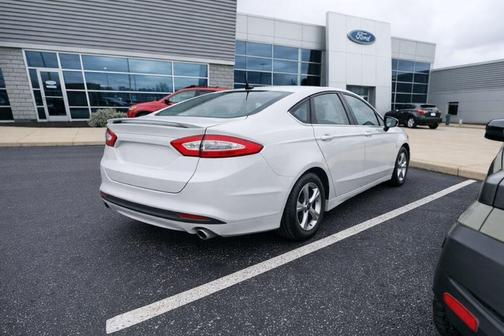 2015 Ford Fusion SE