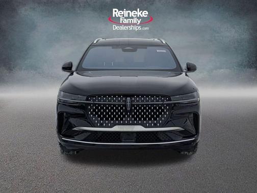 Infinite Black Metallic 2026 Lincoln Nautilus Reserve