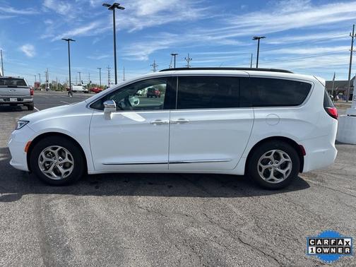 2022 Chrysler Pacifica Limited