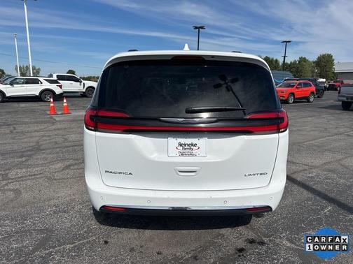 2022 Chrysler Pacifica Limited