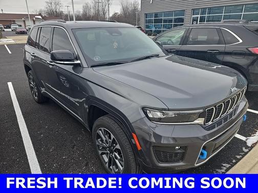 2022 Jeep Grand Cherokee 4xe Overland
