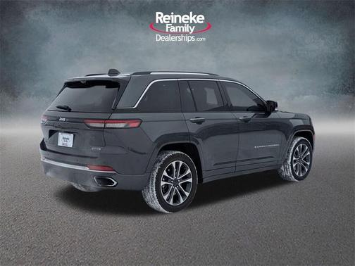 2022 Jeep Grand Cherokee 4xe Overland