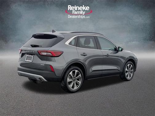 2025 Ford Escape Platinum