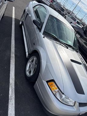 2000 Ford Mustang GT