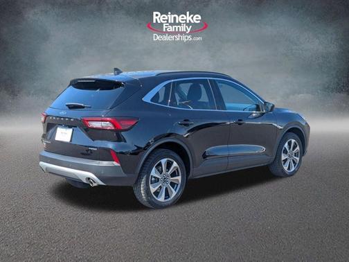 2025 Ford Escape Platinum