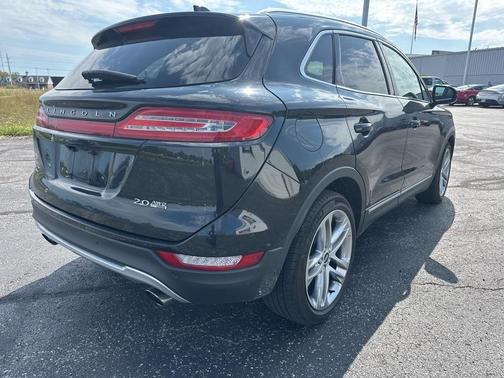 2015 Lincoln MKC Base