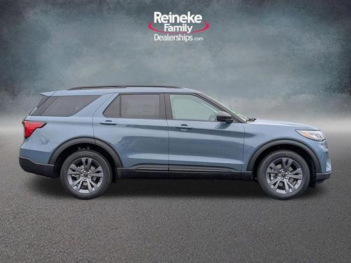 Vapor Blue Metallic 2026 Ford Explorer Active