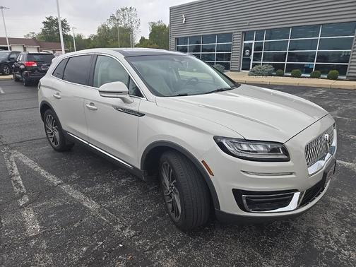 2019 Lincoln Nautilus Reserve