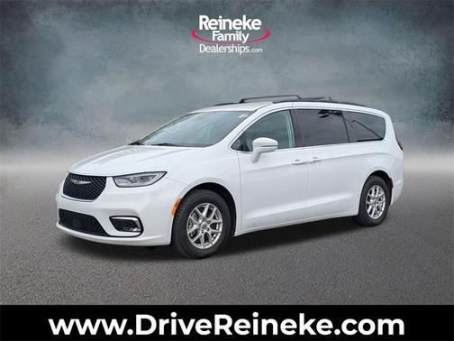 2022 Chrysler Pacifica Touring-L