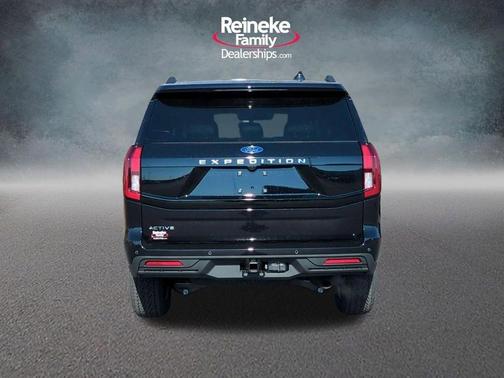 Agate Black Metallic 2026 Ford Expedition Active