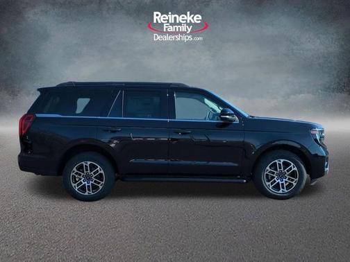 Agate Black Metallic 2026 Ford Expedition Active