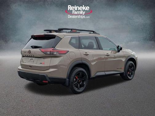 2025 Nissan Rogue Rock Creek