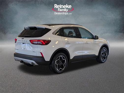 2026 Ford Escape Platinum