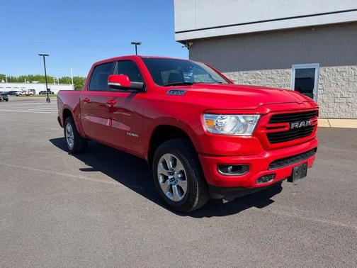 Flame Red Clearcoat 2019 RAM 1500 Big Horn