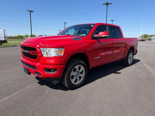 Flame Red Clearcoat 2019 RAM 1500 Big Horn