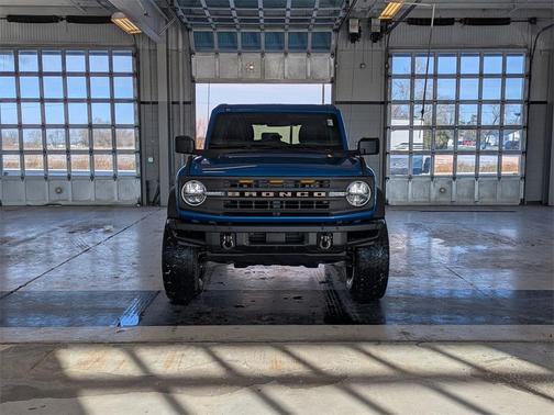 2023 Ford Bronco Base