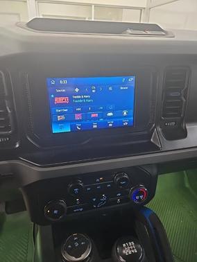 2023 Ford Bronco Base