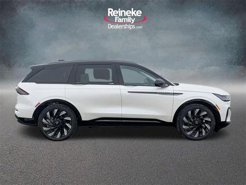 2026 Lincoln Nautilus Reserve