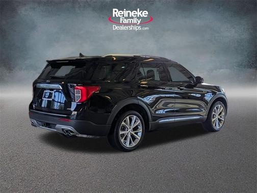 2022 Ford Explorer Platinum
