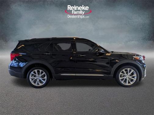 2022 Ford Explorer Platinum