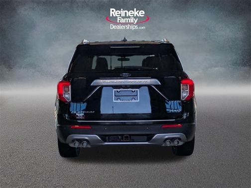 2022 Ford Explorer Platinum