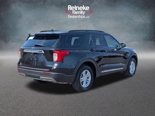 Black Metallic 2023 Ford Explorer XLT