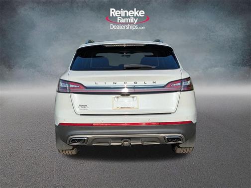 2022 Lincoln Nautilus Black Label