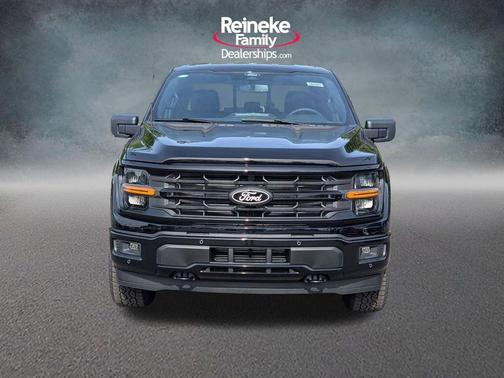 Agate Black Metallic 2026 Ford F-150 XLT