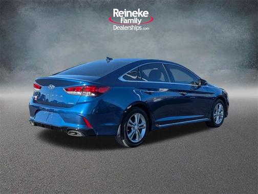 2018 Hyundai SONATA Sport